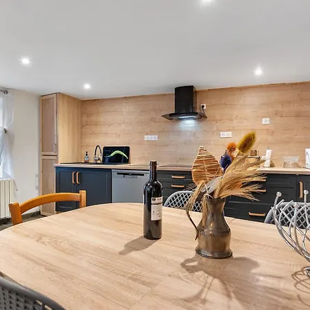 Les Ecrins De Holiday home Campan