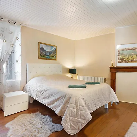 Les Ecrins De Holiday home Campan