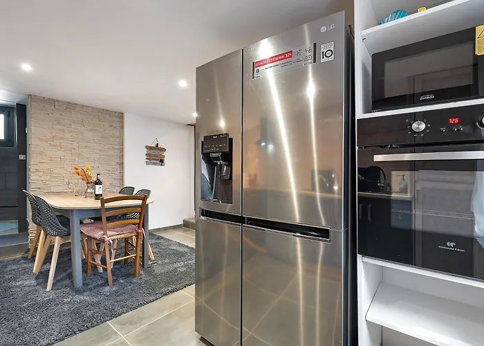 Les Ecrins De Campan