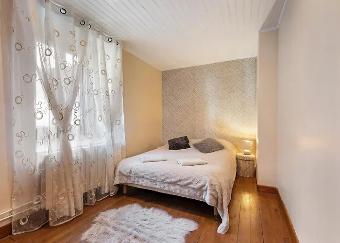 Holiday home Les Ecrins De *